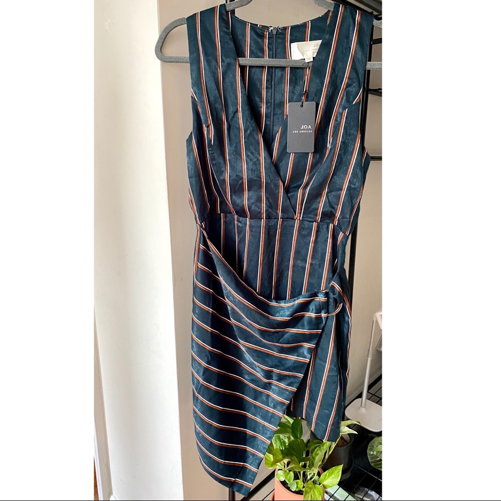 🛑SOLD🛑 JOA emerald green sateen dress
